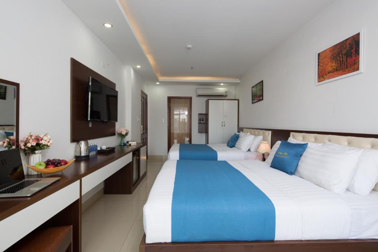 Dong Bac Hotel Дананг Екстериор снимка