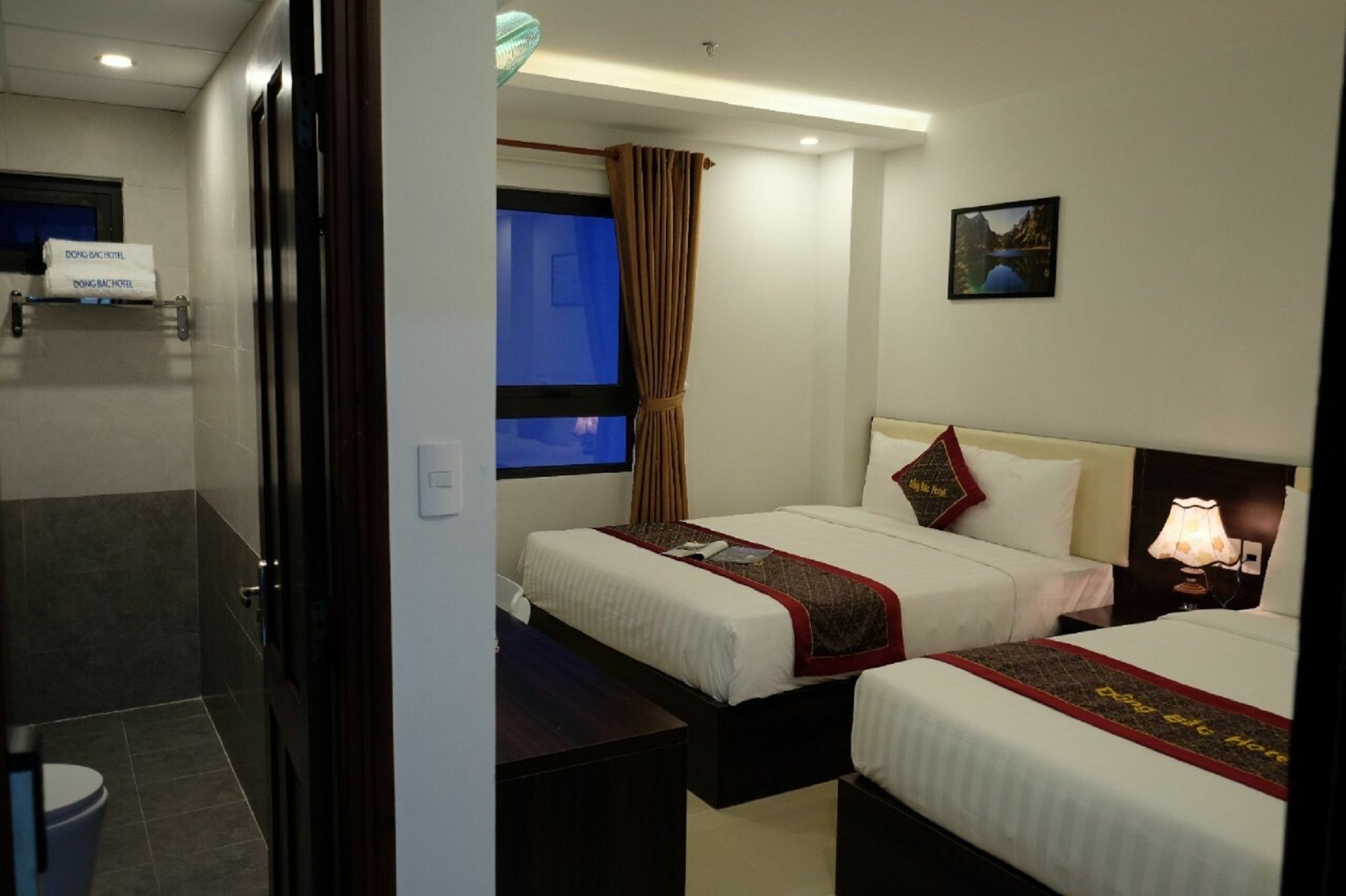Dong Bac Hotel Дананг Екстериор снимка